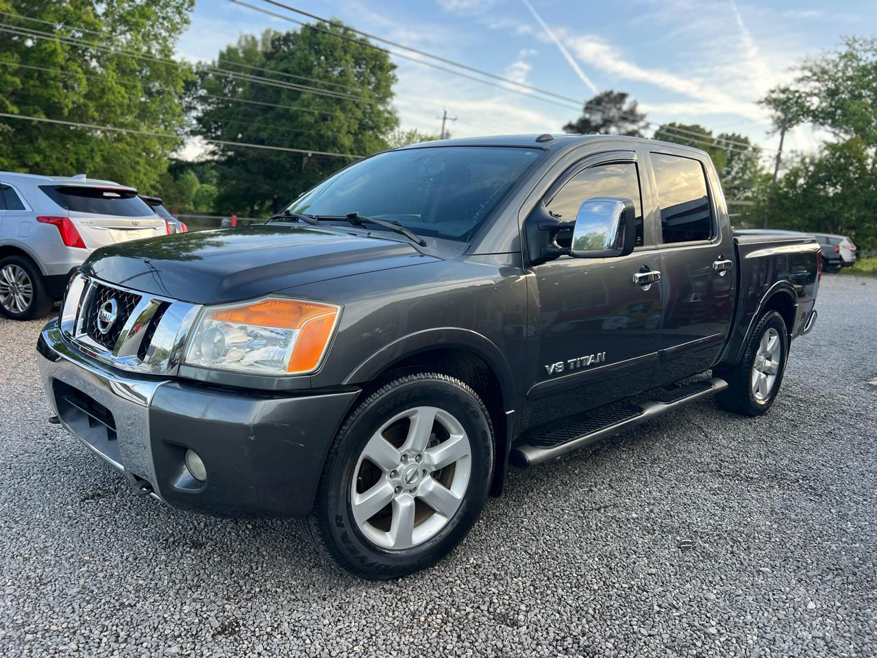 Nissan Titan 2WD Crew Cab SWB SL 2011