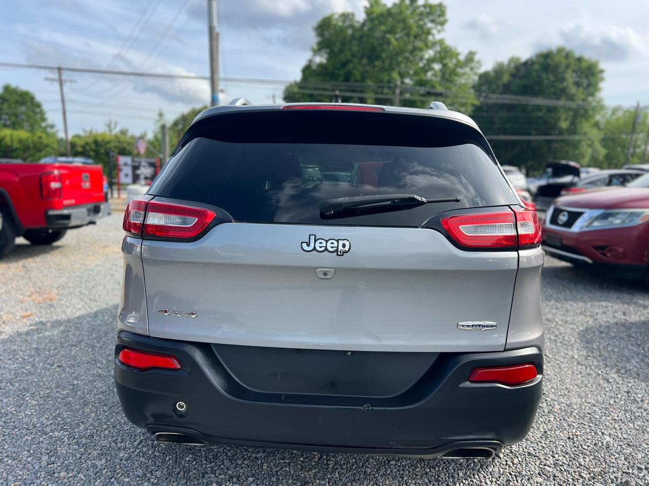 Jeep Cherokee 4WD 4dr Latitude 2015