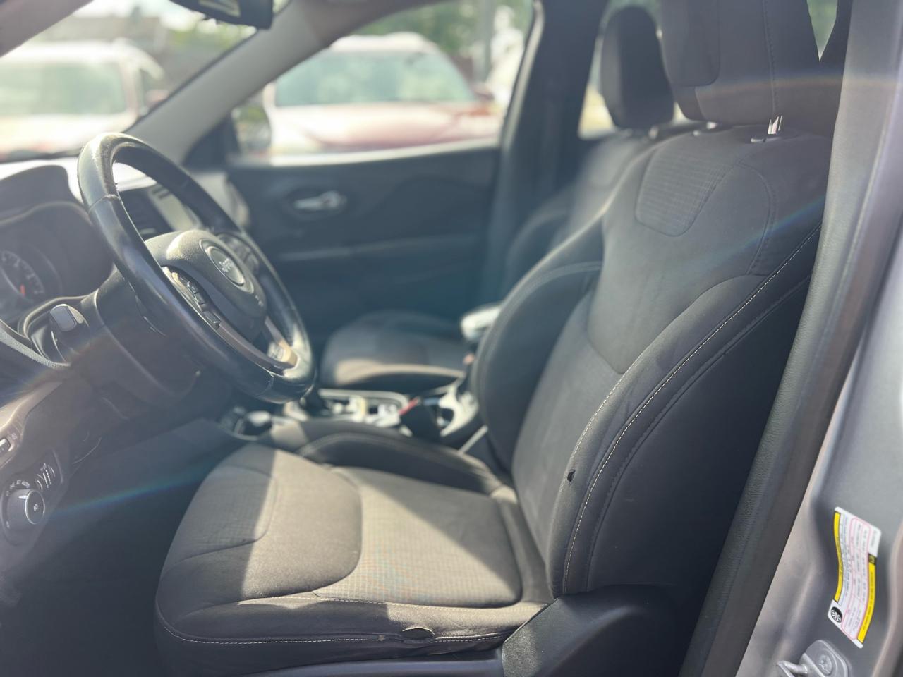 Jeep Cherokee 4WD 4dr Latitude 2015