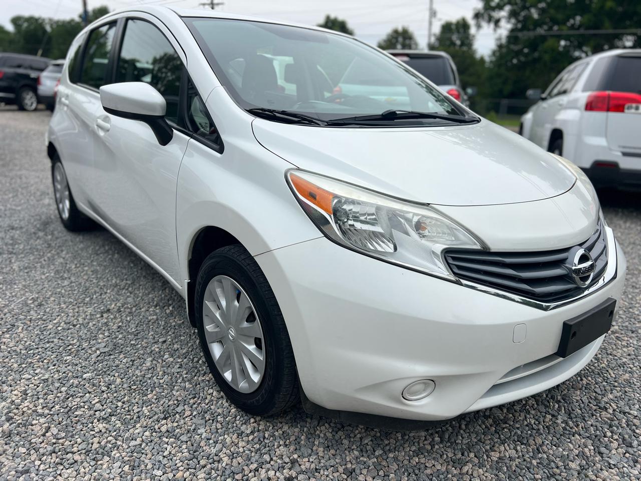 Nissan Versa Note 5dr HB CVT 1.6 SV 2015
