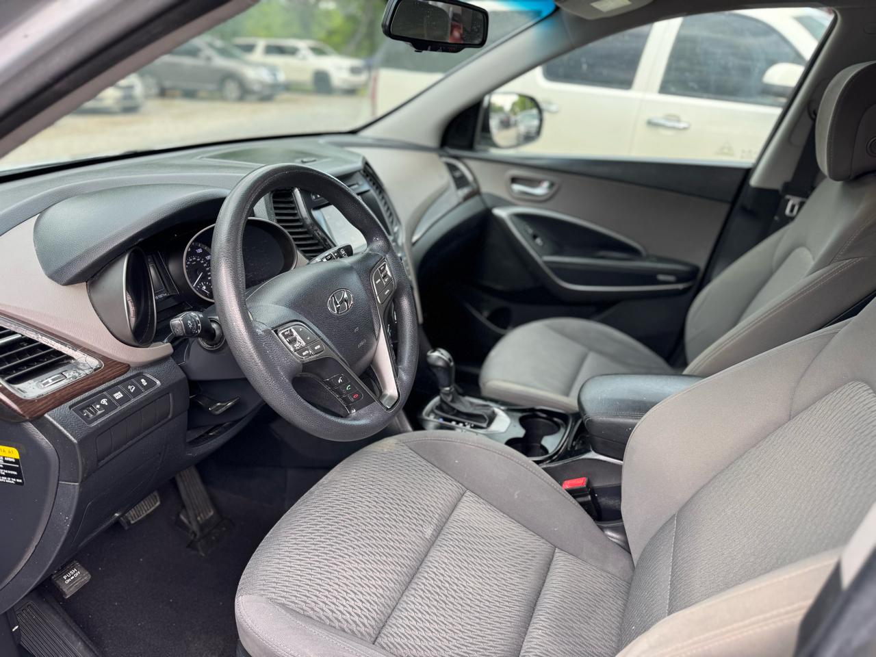 Hyundai Santa Fe SE 3.3L Auto 2017