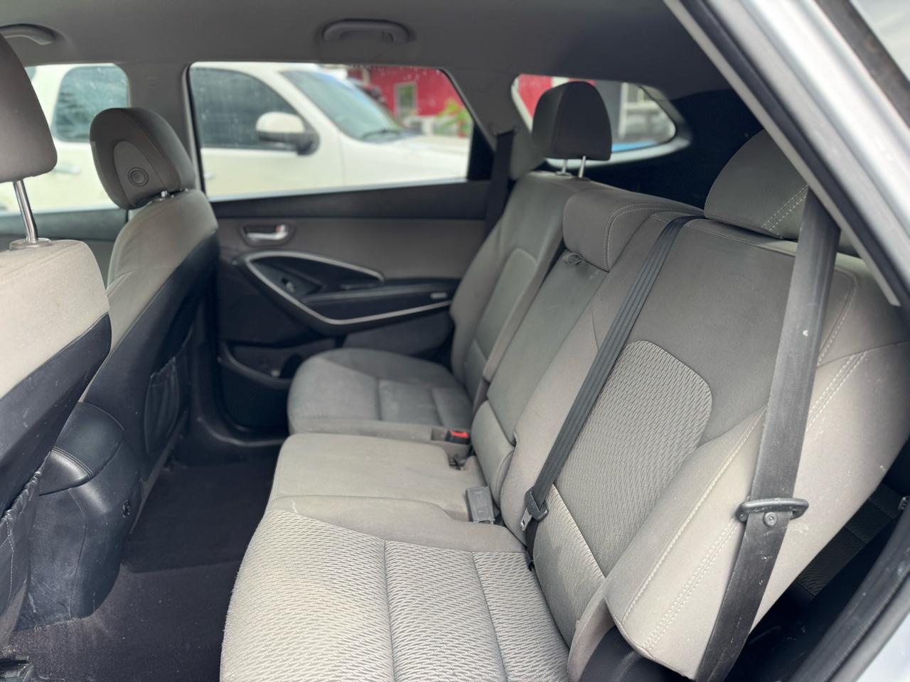 Hyundai Santa Fe SE 3.3L Auto 2017