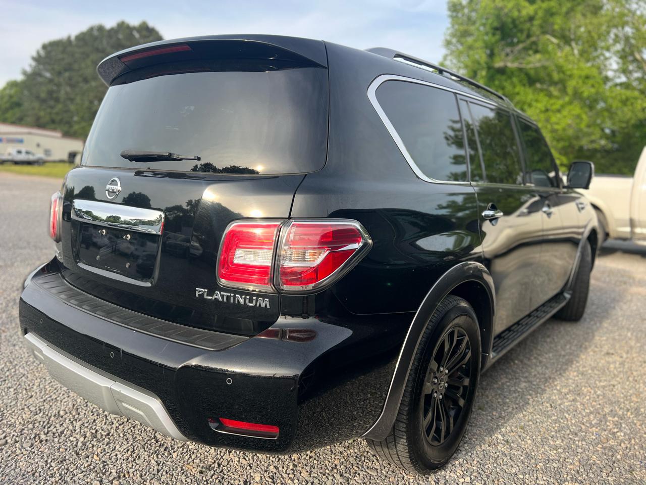 Nissan Armada Platinum Reserve 4WD 2017