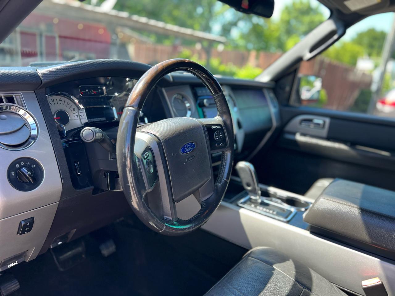 Ford Expedition 2WD 4dr Limited 2013