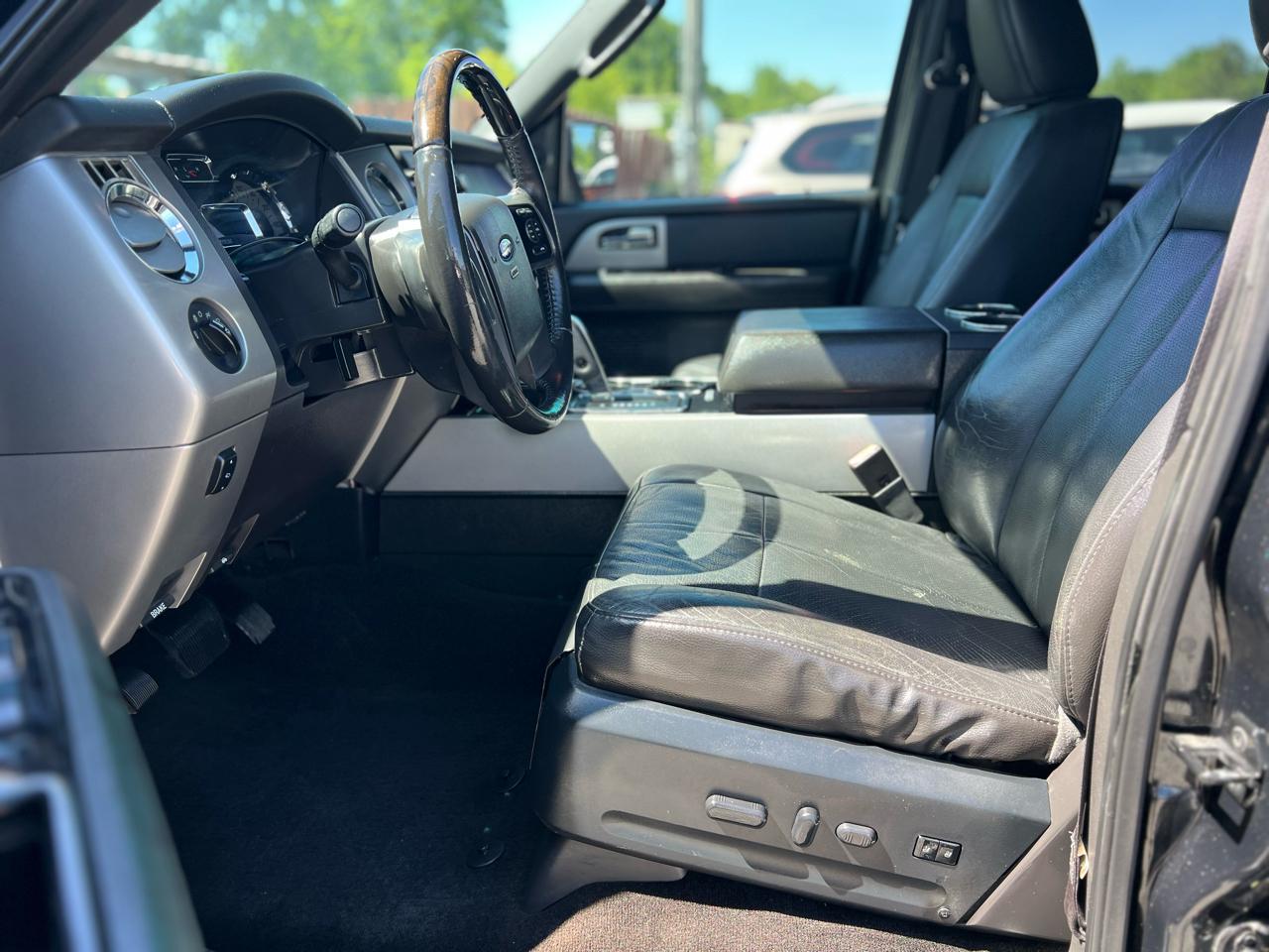 Ford Expedition 2WD 4dr Limited 2013
