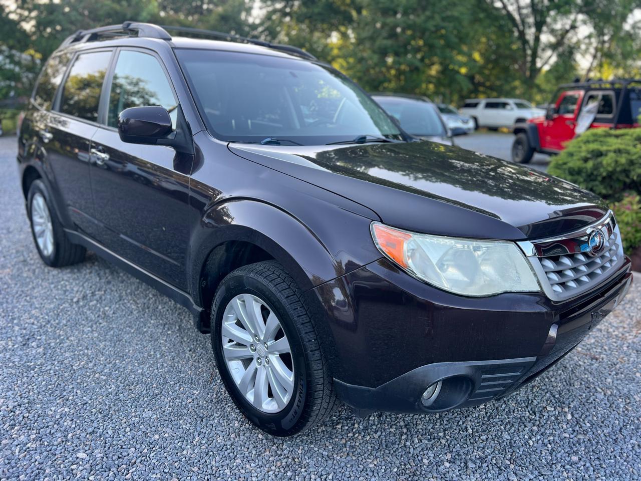 Subaru Forester 4dr Auto 2.5X Premium 2013
