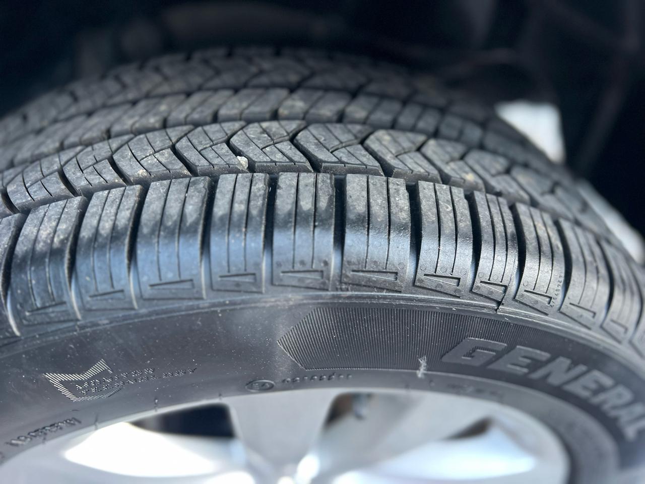 Subaru Forester 4dr Auto 2.5X Premium 2013