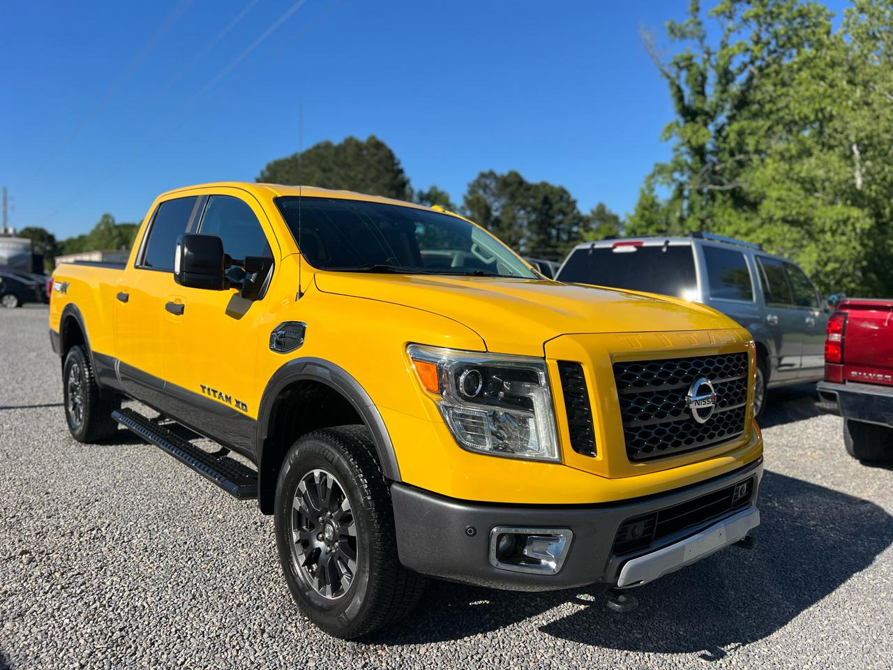 Nissan Titan XD 4WD Crew Cab Platinum Reserve Diesel 2016