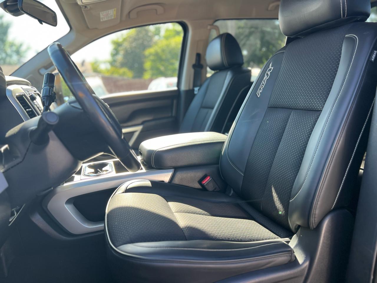 Nissan Titan XD 4WD Crew Cab Platinum Reserve Diesel 2016