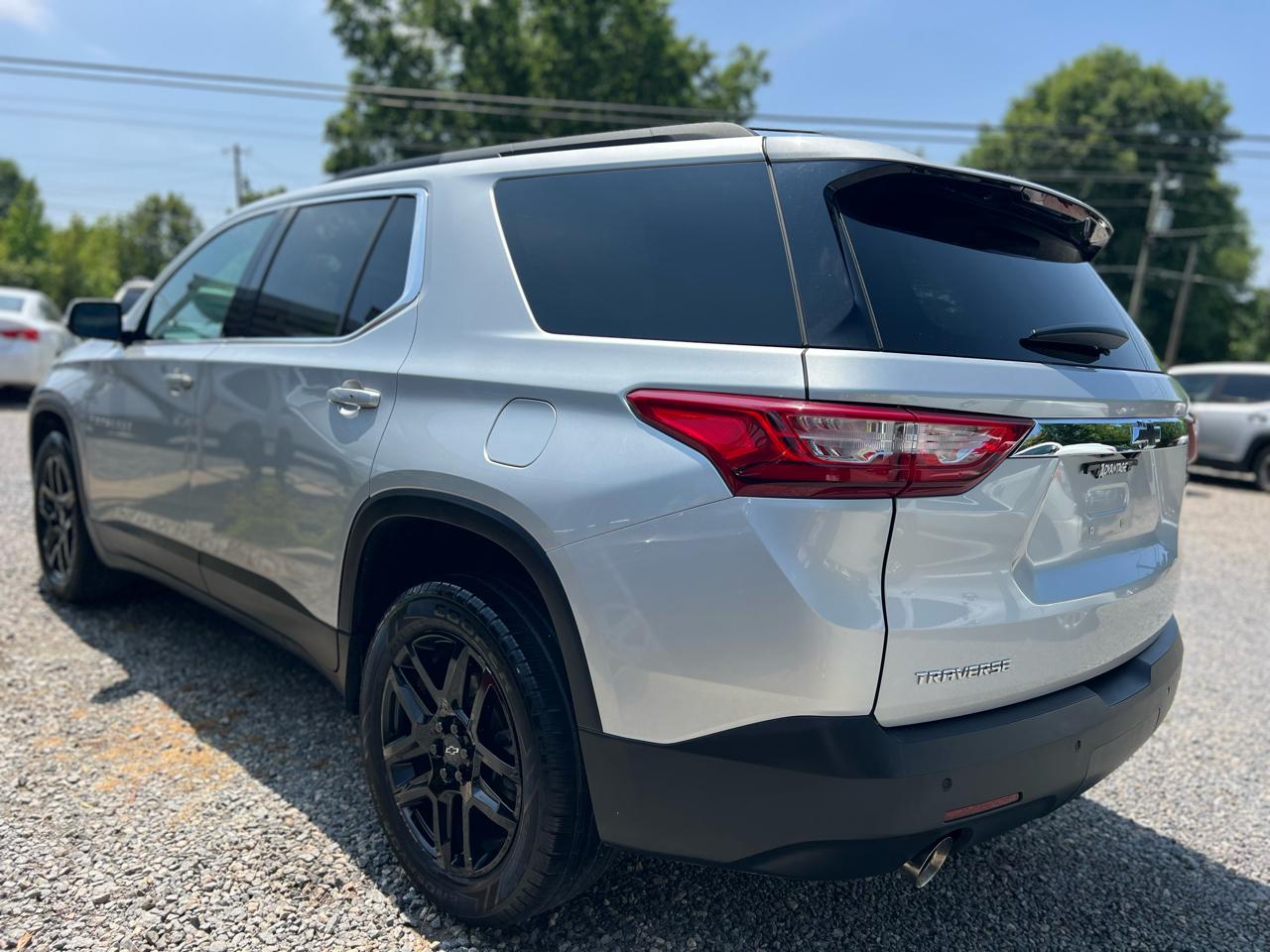 Chevrolet Traverse FWD 4dr LT Cloth w/1LT 2020