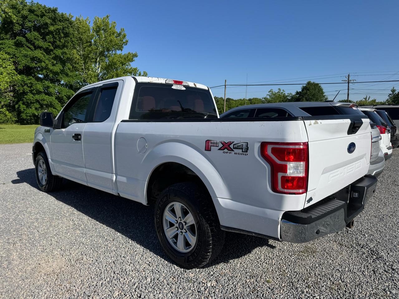 Ford F-150 Lariat 4WD SuperCab 8' Box 2018