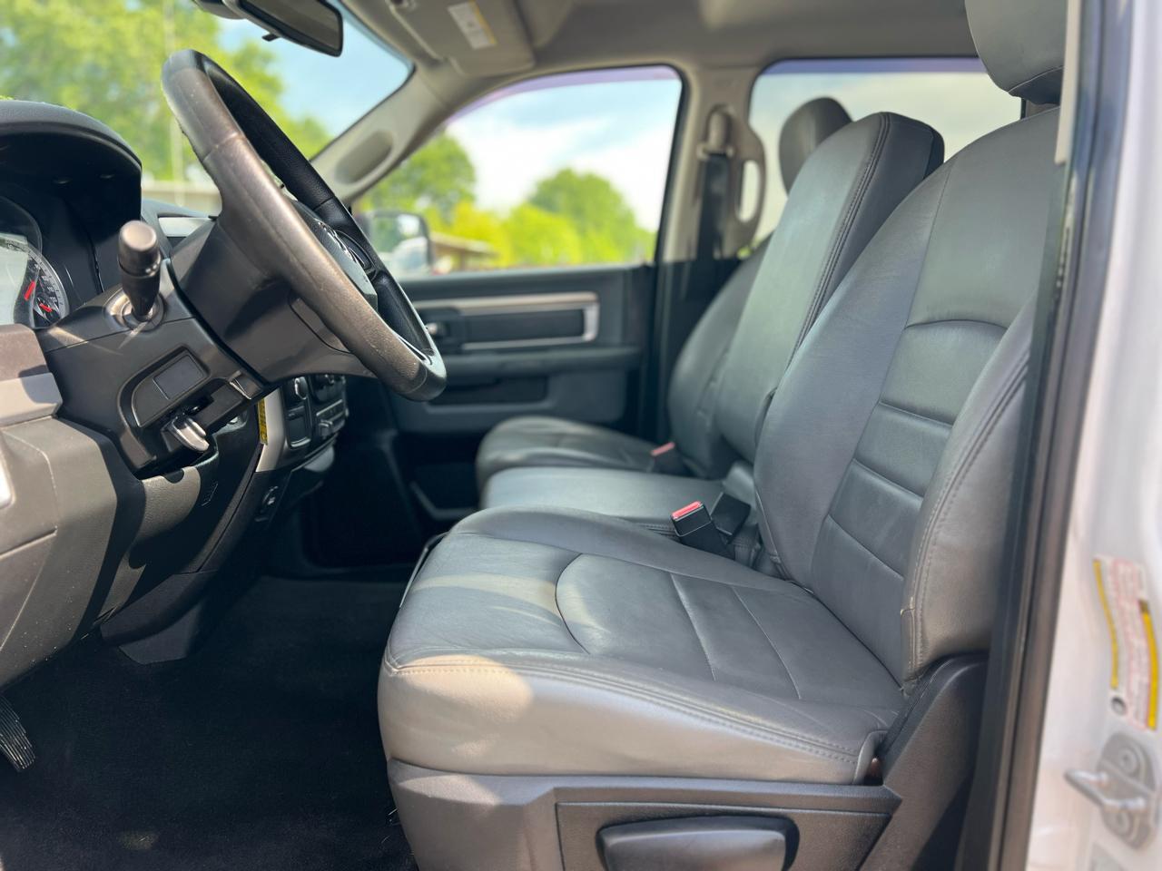 RAM 2500 4WD Crew Cab 149" Outdoorsman 2016