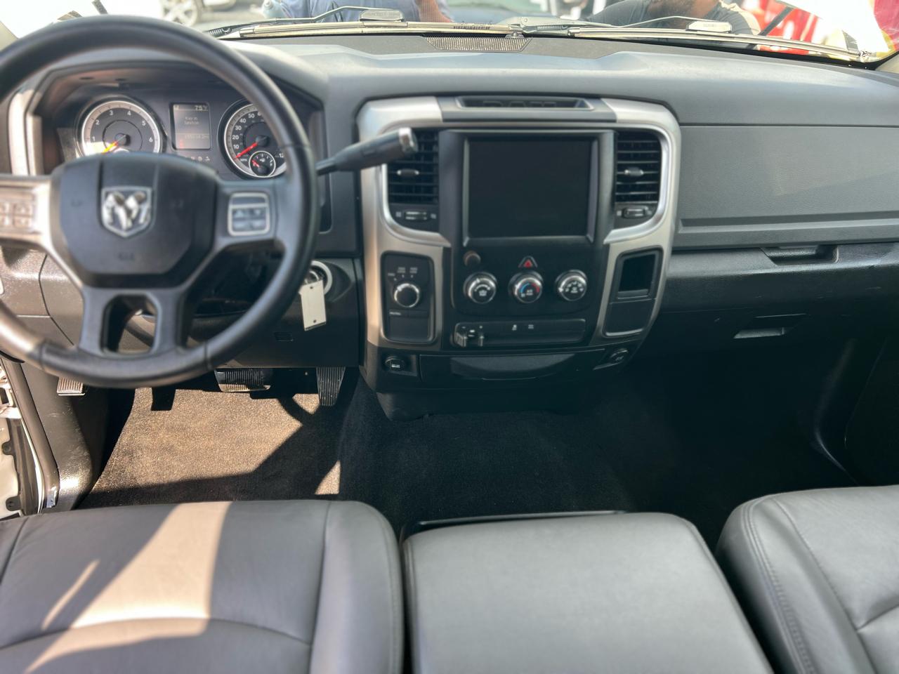 RAM 2500 4WD Crew Cab 149" Outdoorsman 2016