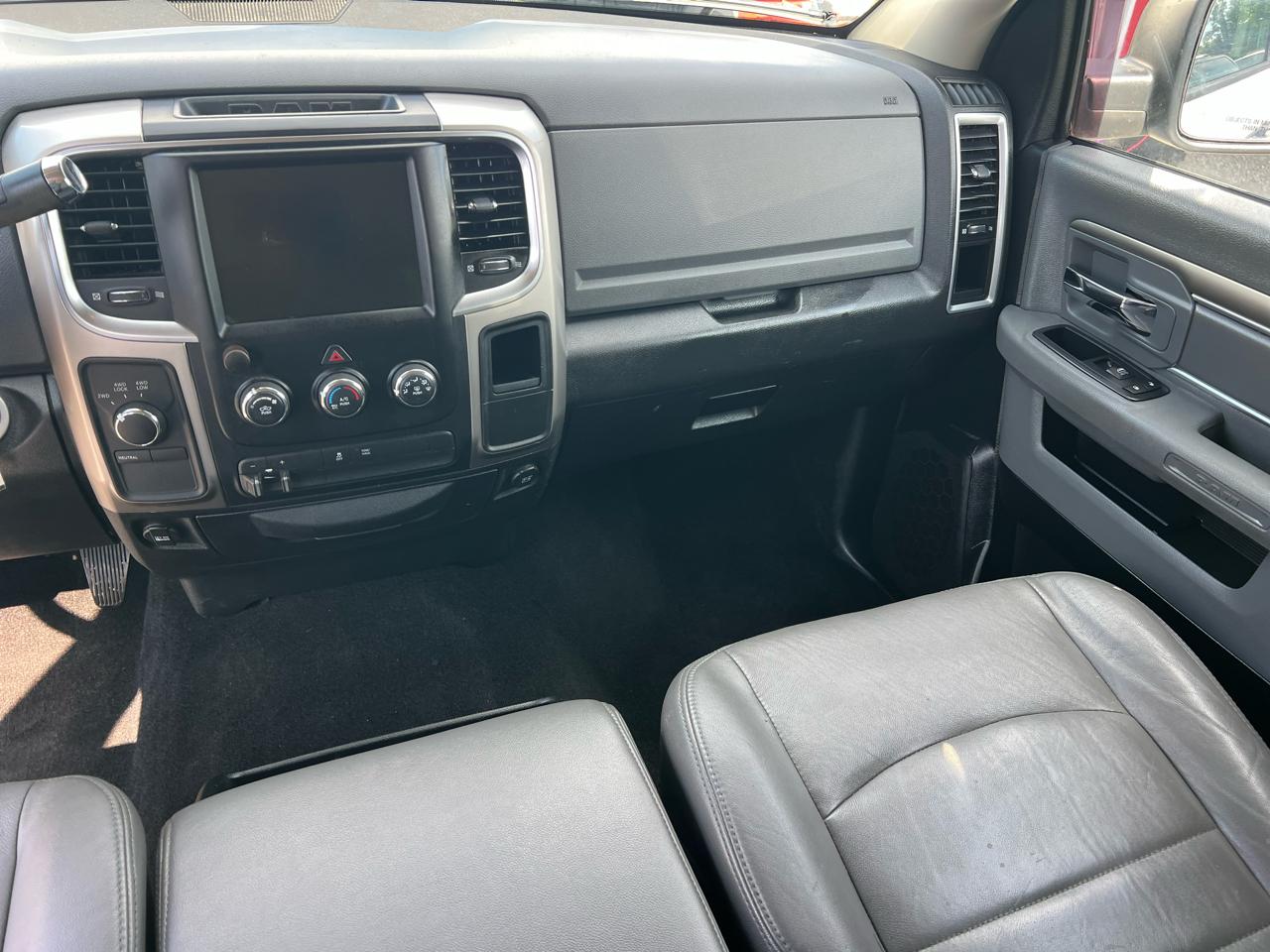 RAM 2500 4WD Crew Cab 149" Outdoorsman 2016
