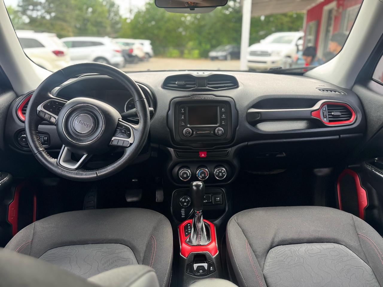 Jeep Renegade 4WD 4dr Trailhawk 2015