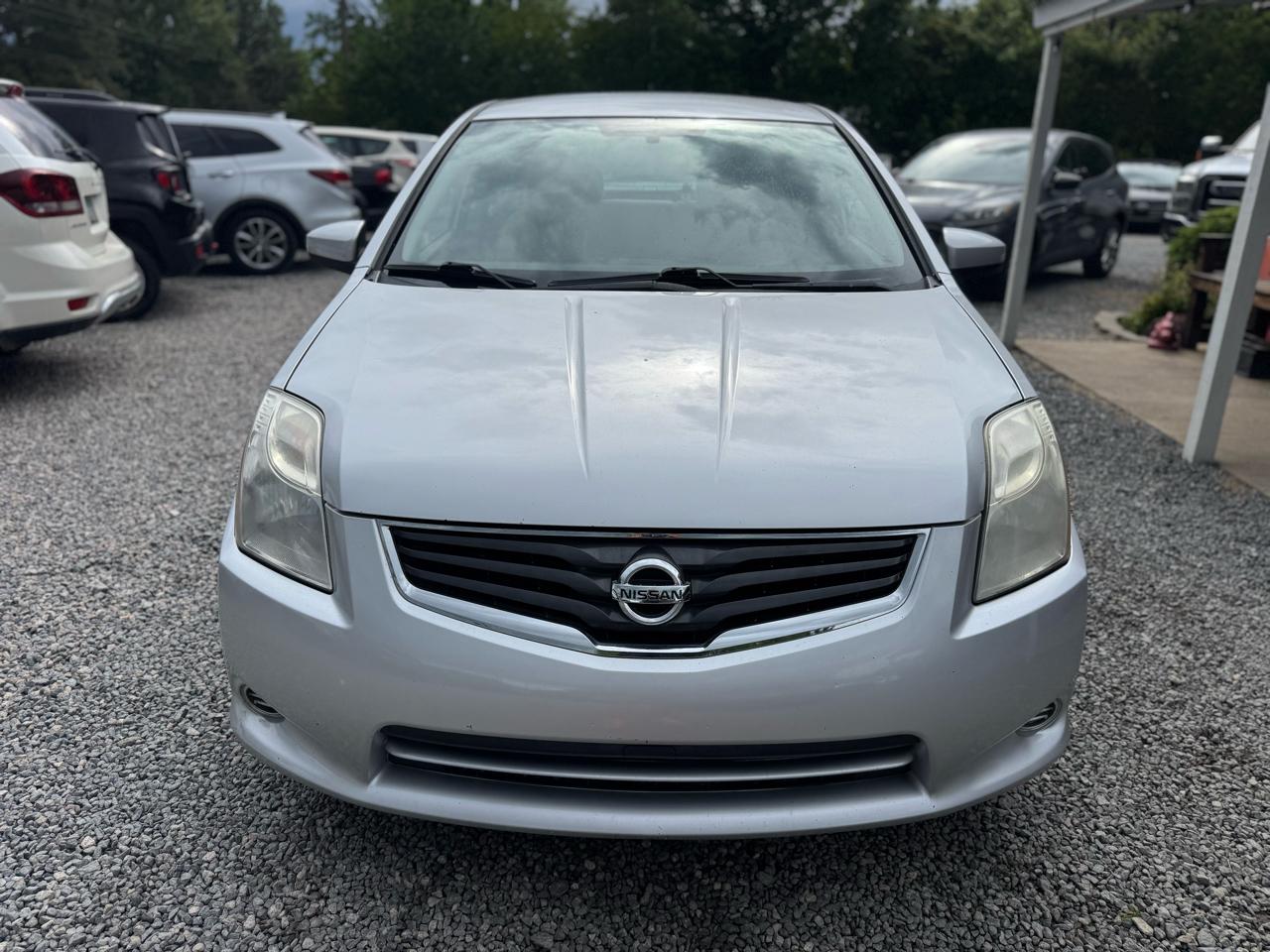 Nissan Sentra 4dr Sdn I4 CVT 2.0 S 2011