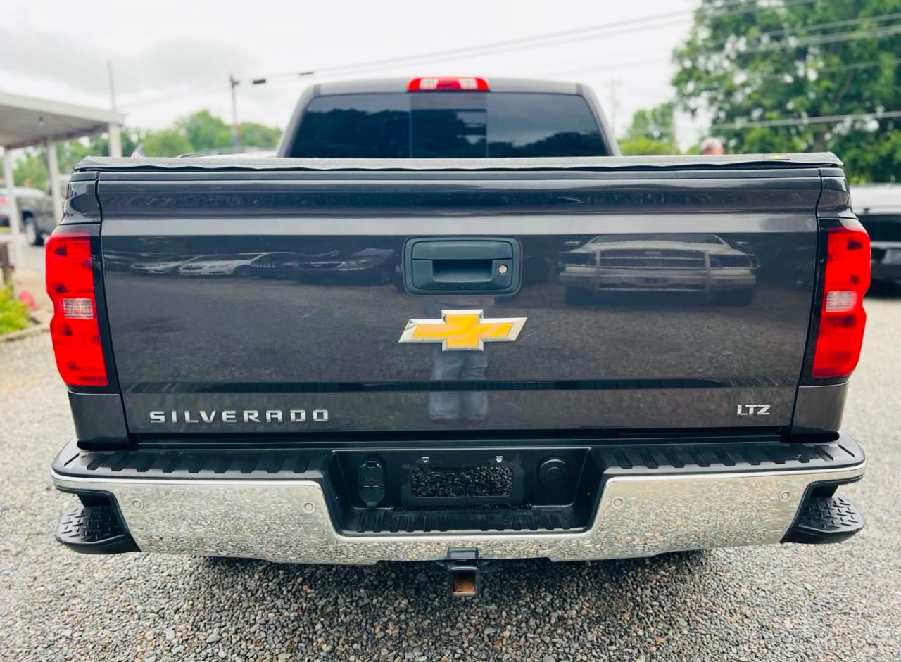 Chevrolet Silverado 1500 4WD Crew Cab 143.5" LTZ w/1LZ 2015