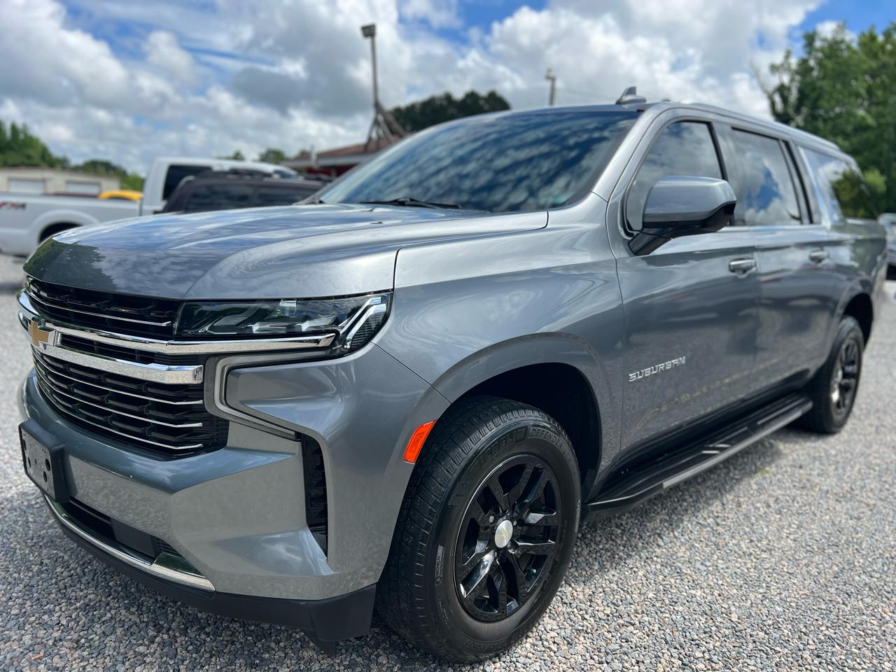 2021 Chevrolet Suburban 2WD 4dr LT
