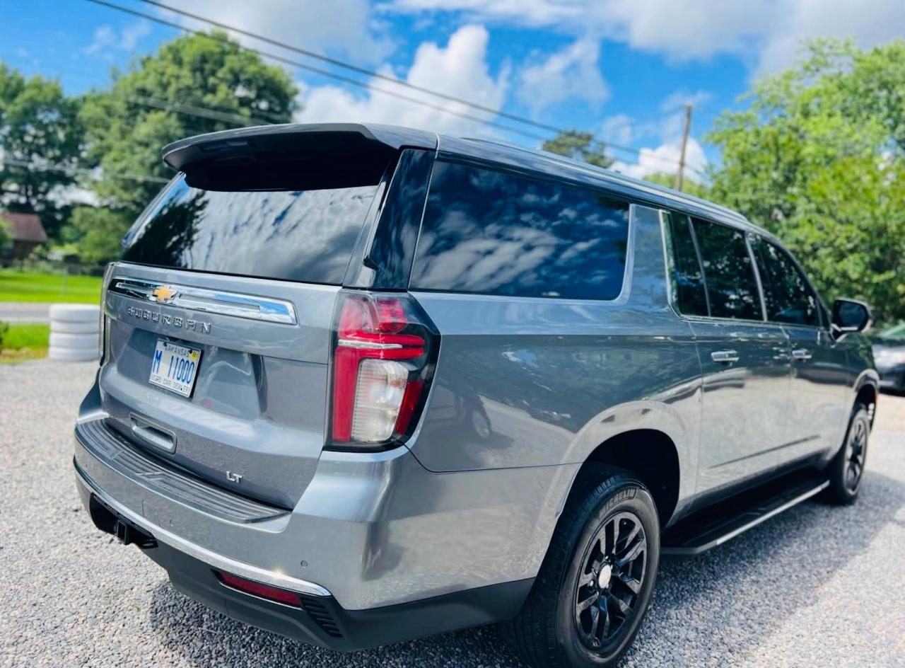 Chevrolet Suburban 2WD 4dr LT 2021