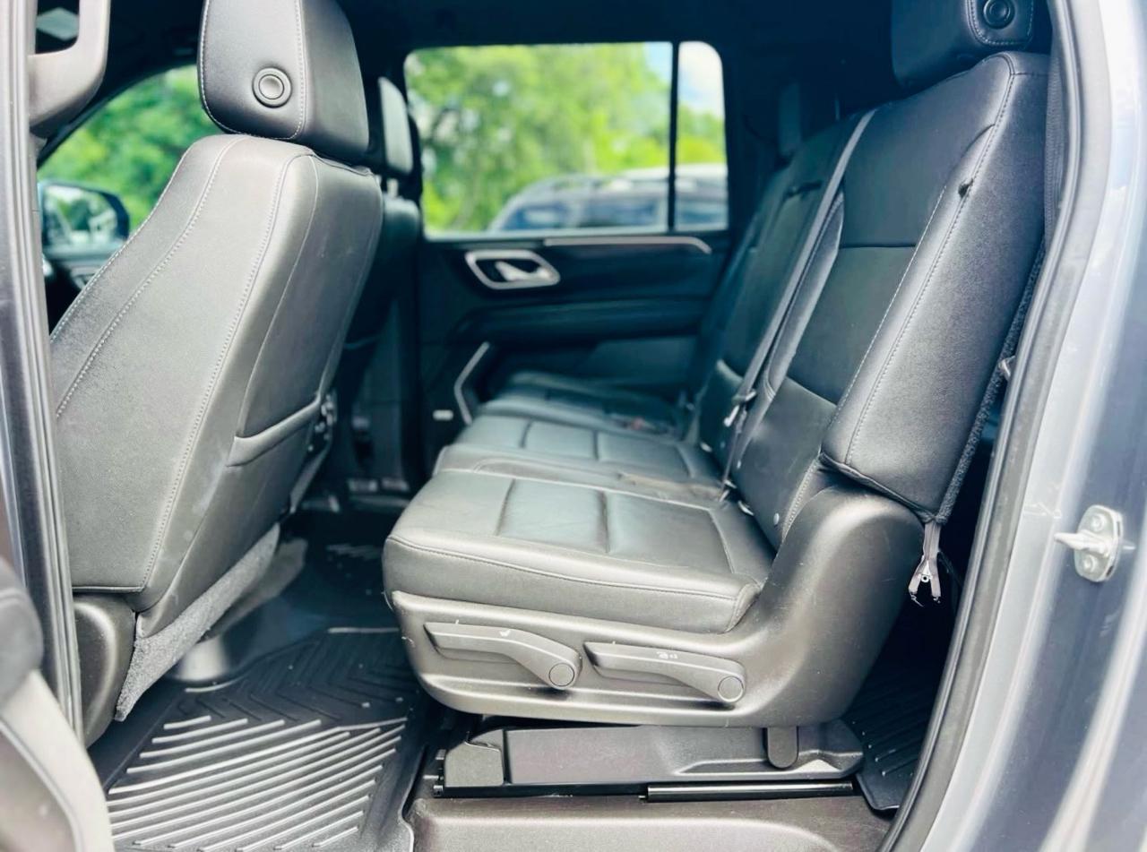 Chevrolet Suburban 2WD 4dr LT 2021