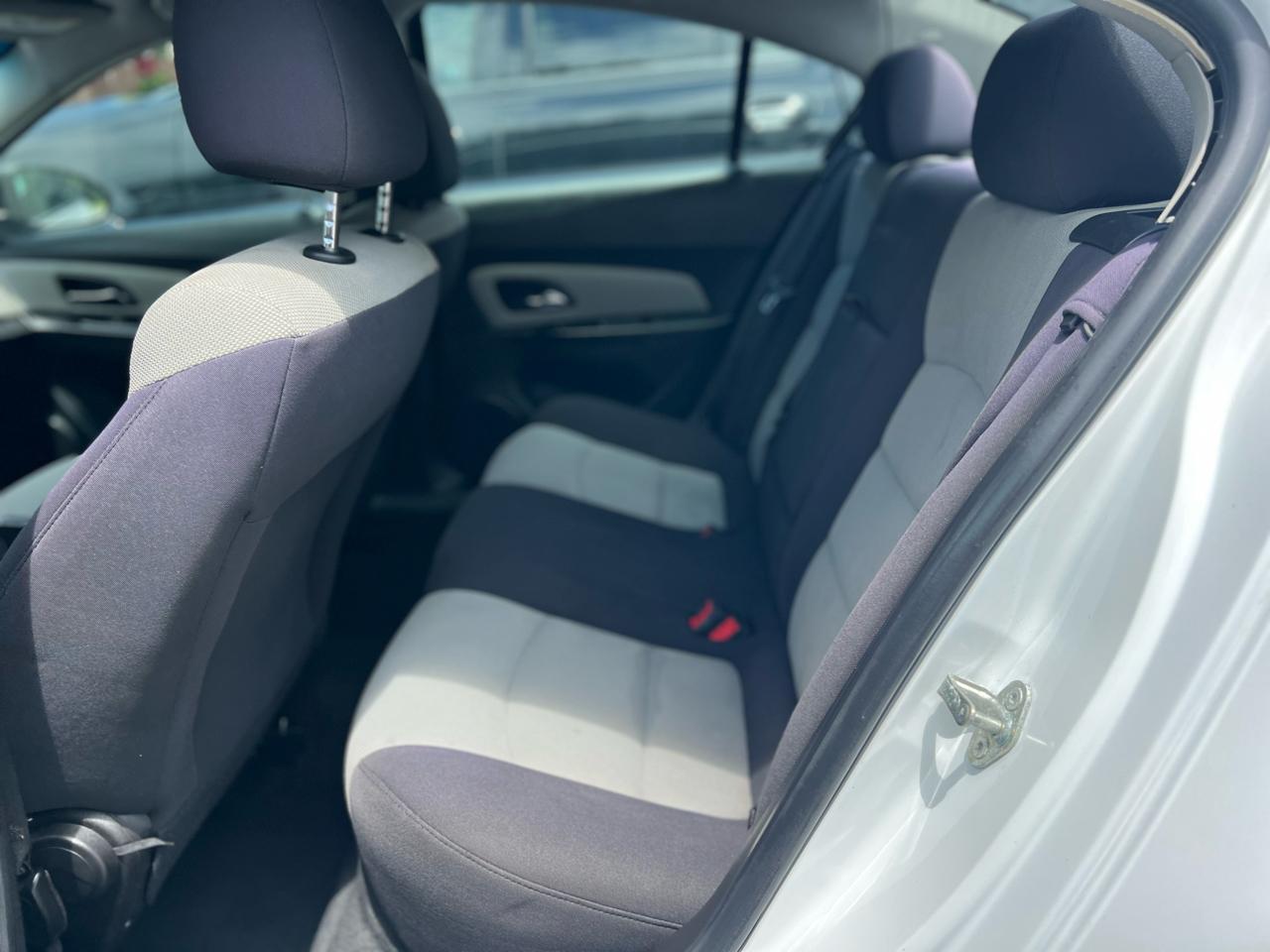 Chevrolet Cruze 4dr Sdn Auto LS 2014