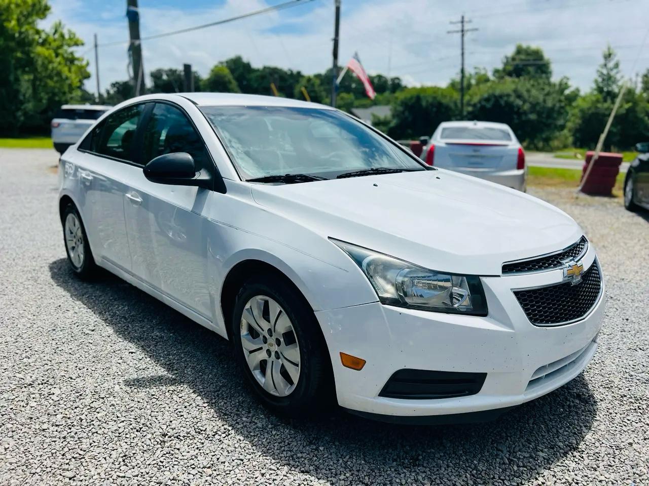 2014 Chevrolet Cruze 4dr Sdn Auto LS
