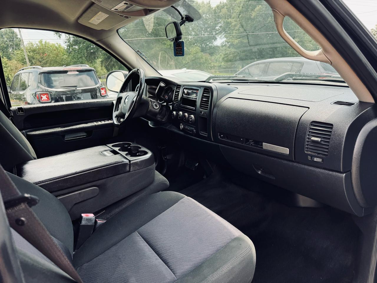 Chevrolet Silverado 1500 4WD Crew Cab 143.5" LT 2010