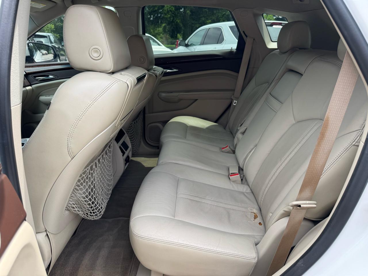 Cadillac SRX AWD 4dr Luxury Collection 2010