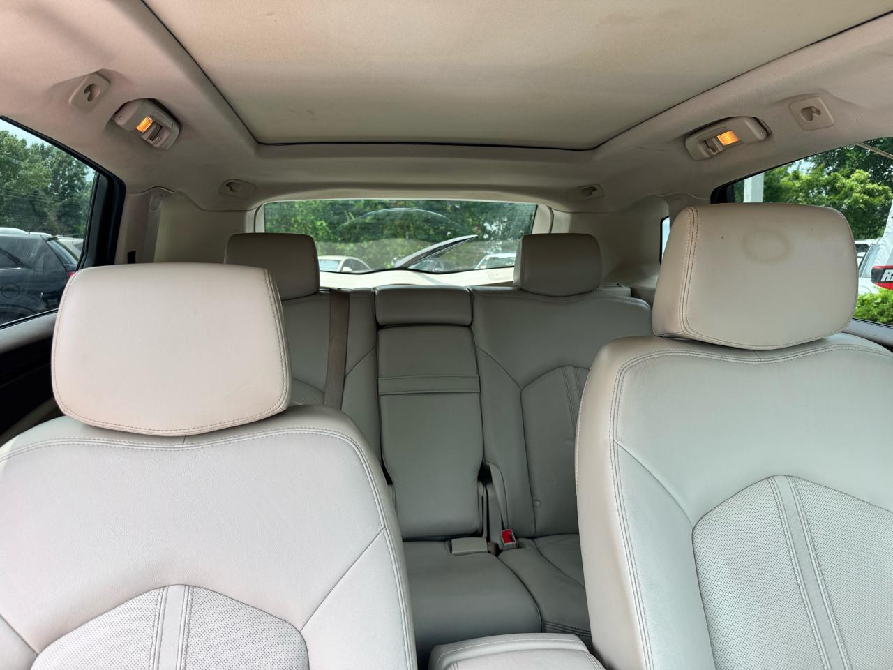 Cadillac SRX AWD 4dr Luxury Collection 2010
