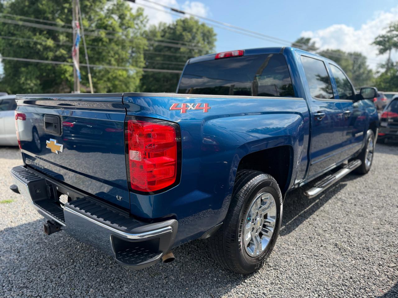 Chevrolet Silverado 1500 4WD Crew Cab 143.5" LT w/1LT 2018