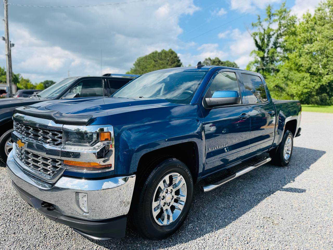 2018 Chevrolet Silverado 1500 4WD Crew Cab 143.5" LT w/1LT