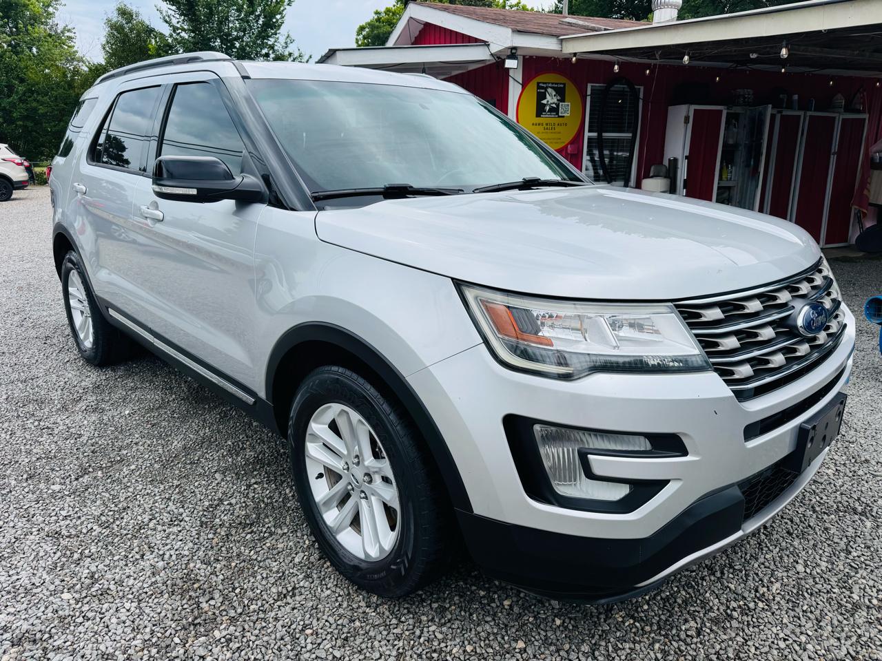 Ford Explorer XLT FWD 2017