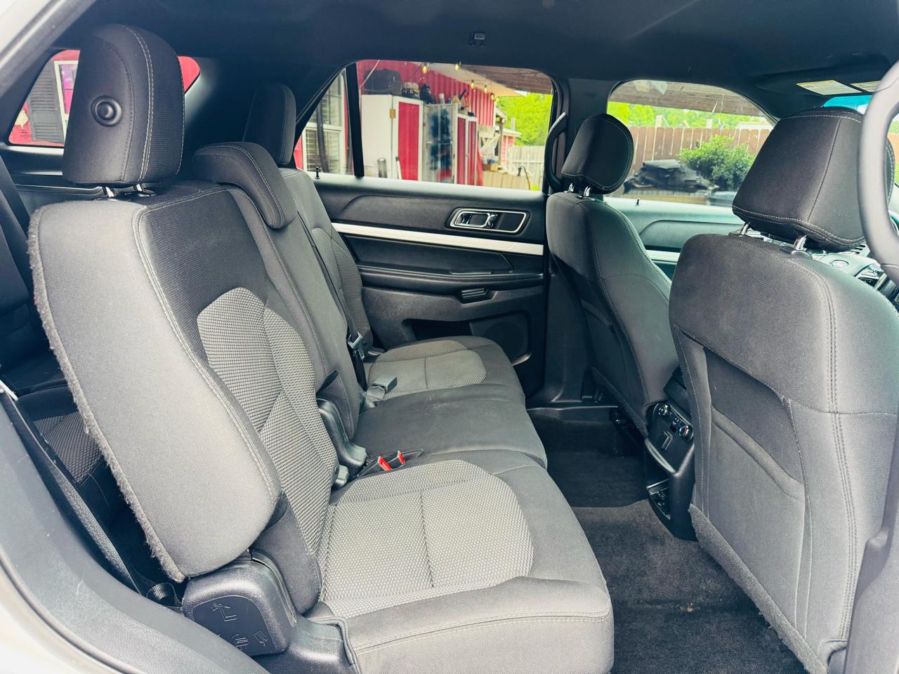 Ford Explorer XLT FWD 2017