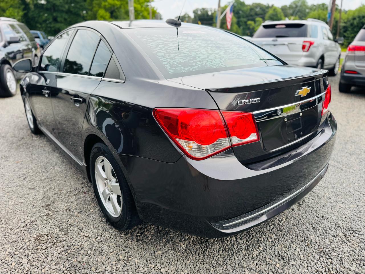 Chevrolet Cruze Limited 4dr Sdn Auto LT w/1LT 2016