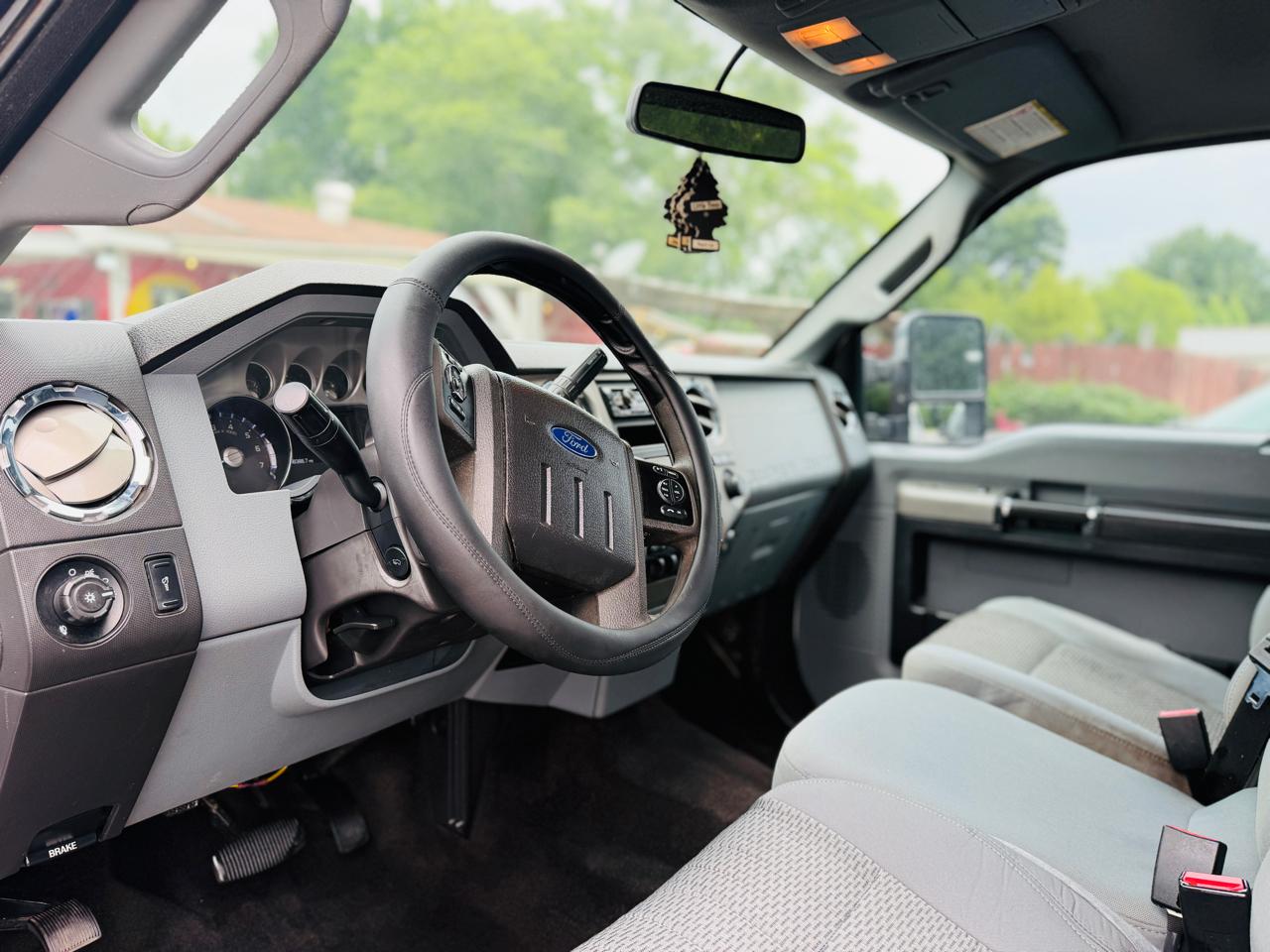Ford Super Duty F-250 SRW 4WD Crew Cab 172" Platinum 2016