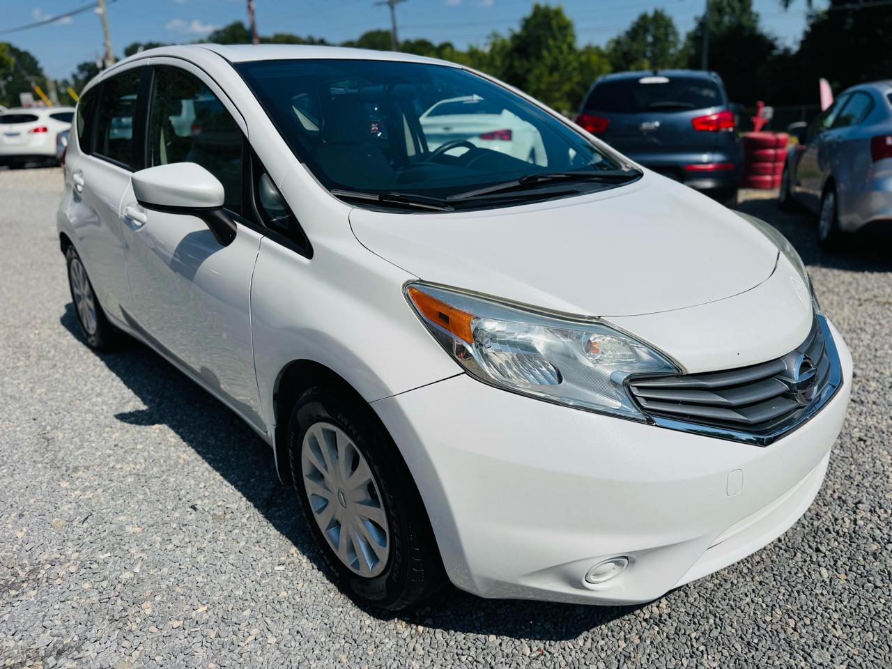 Nissan Versa Note 5dr HB CVT 1.6 SV 2016