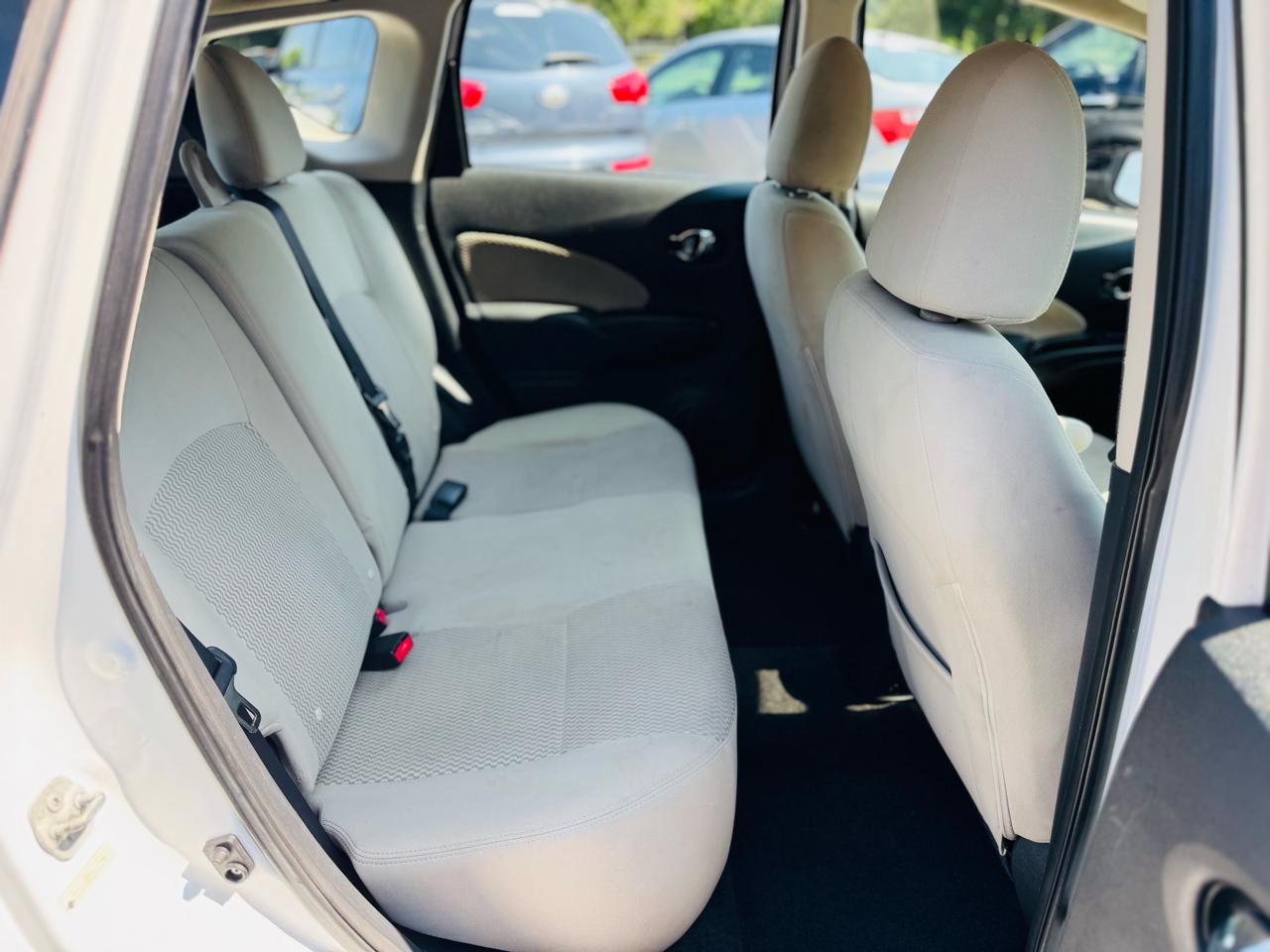 Nissan Versa Note 5dr HB CVT 1.6 SV 2016