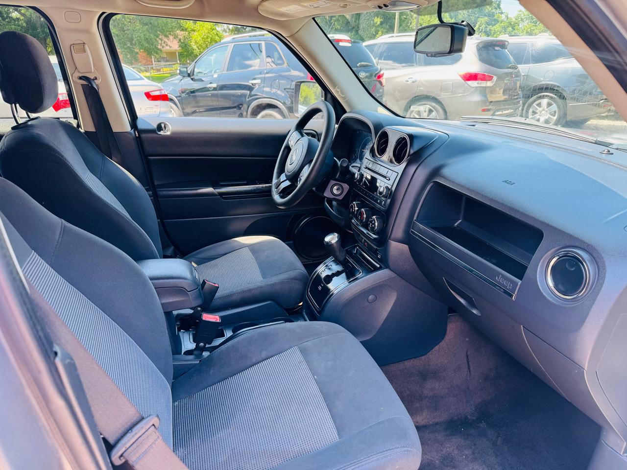 Jeep Patriot FWD 4dr Sport 2016