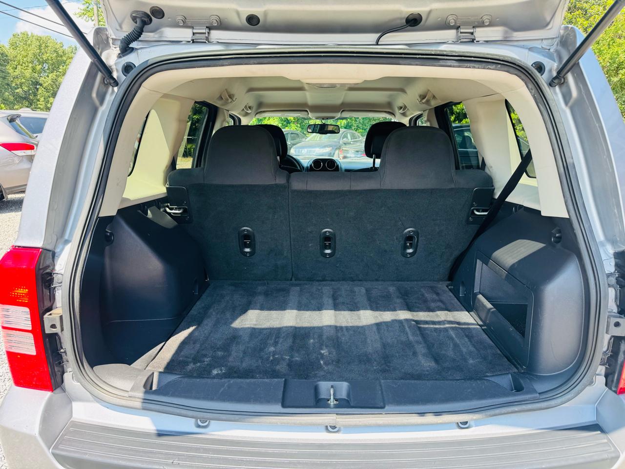 Jeep Patriot FWD 4dr Sport 2016
