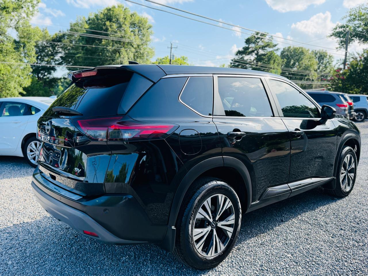 Nissan Rogue FWD SV *Ltd Avail* 2023