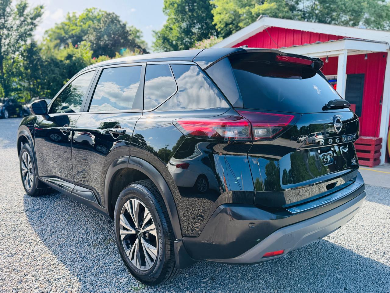 Nissan Rogue FWD SV *Ltd Avail* 2023