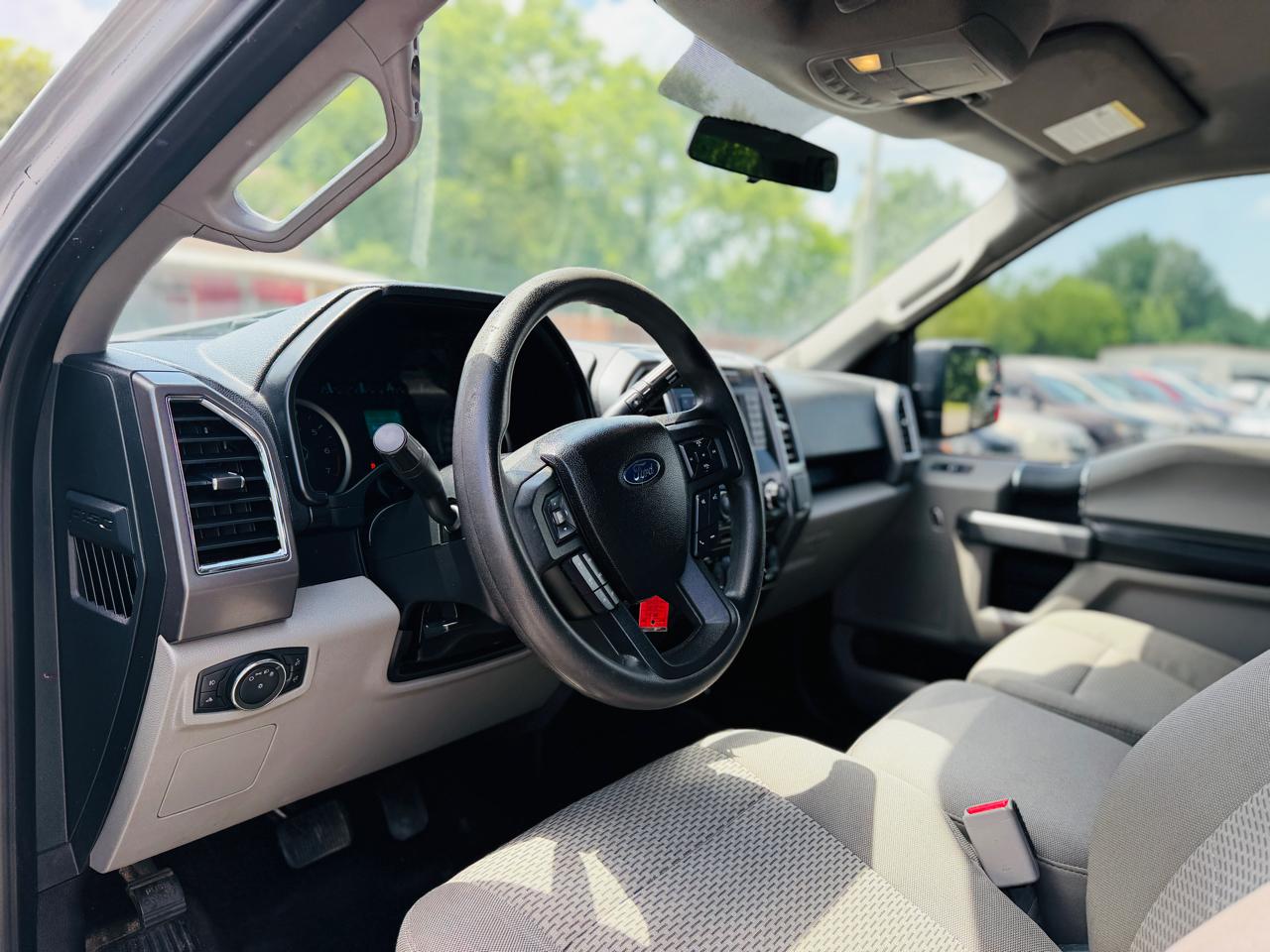 Ford F-150 4WD SuperCrew 145" King Ranch 2015