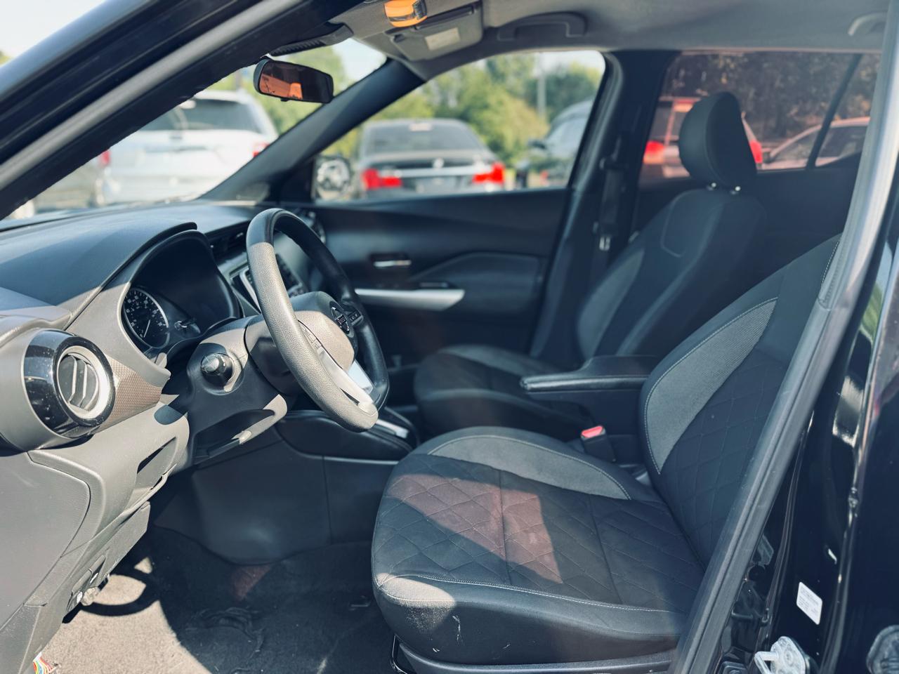 Nissan Kicks SV FWD 2020