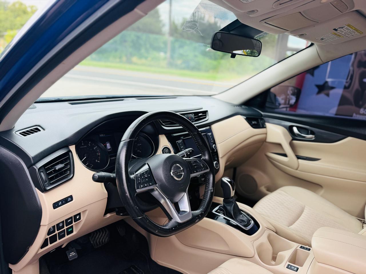 Nissan Rogue FWD SV 2020