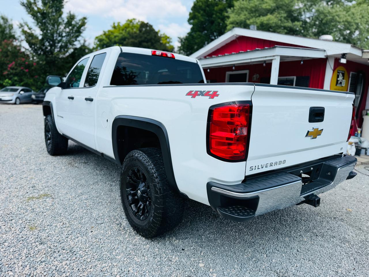 Chevrolet Silverado 1500 4WD Double Cab 143.5" LT w/1LT 2014