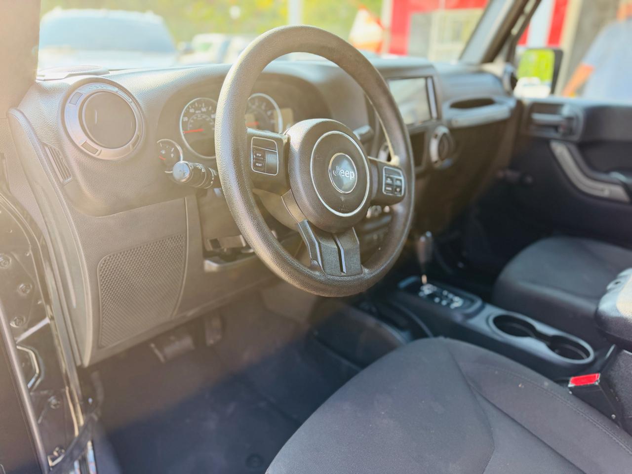 Jeep Wrangler Unlimited 4WD 4dr Sport 2015