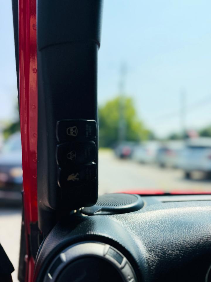 Jeep Wrangler 4WD 2dr Willys Wheeler 2015