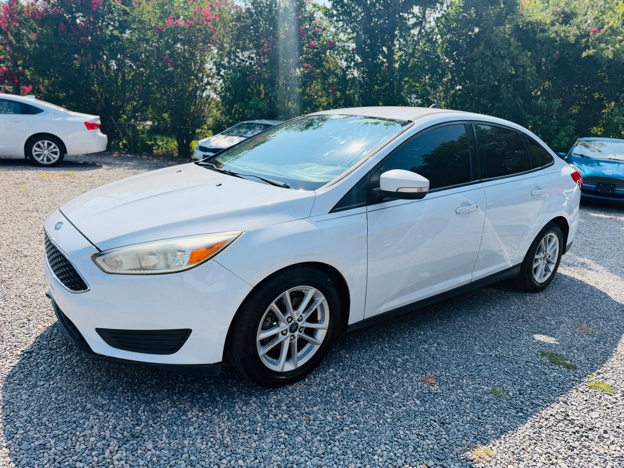 Ford Focus SE Sedan 2017