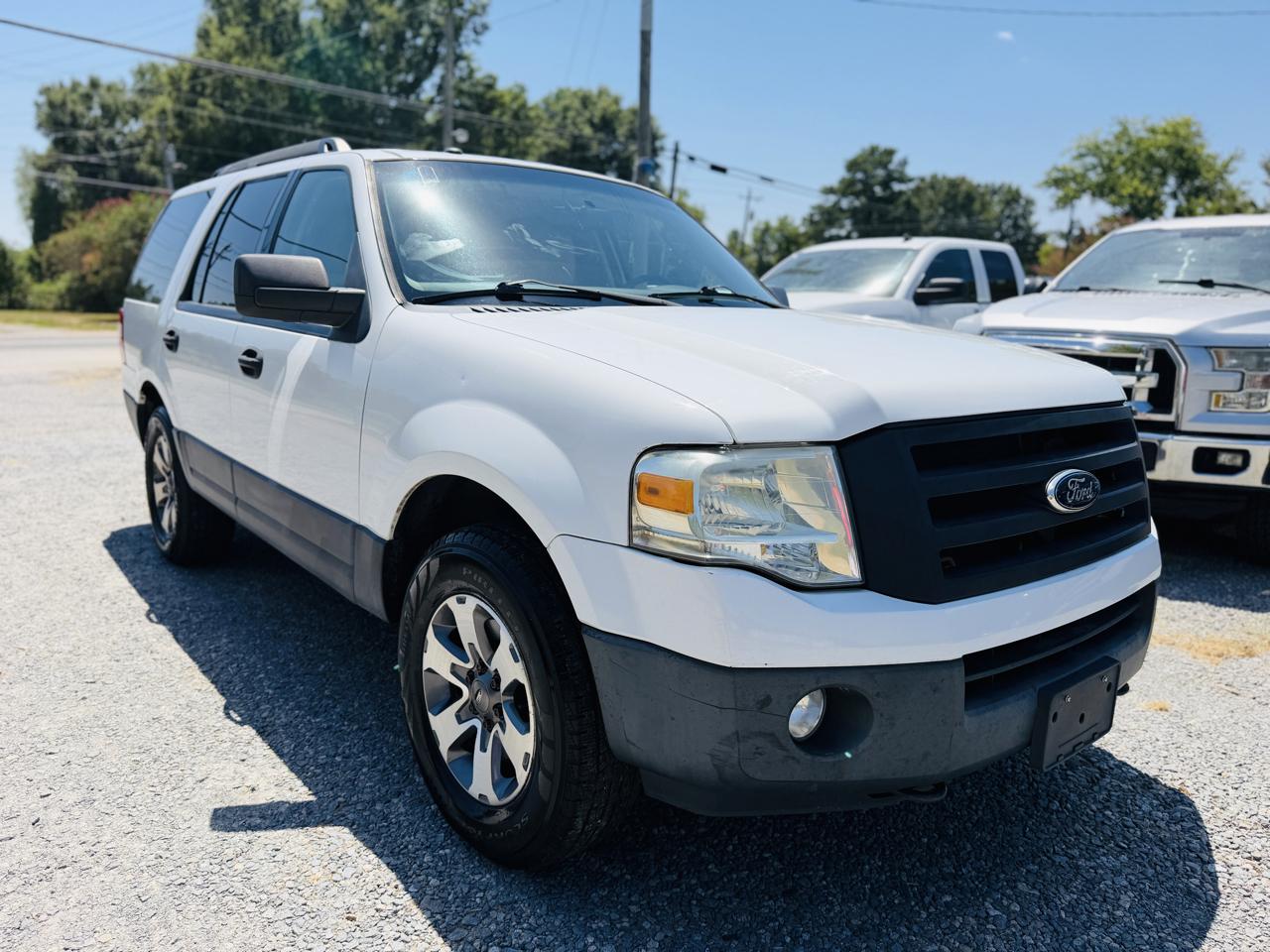 Ford Expedition 4WD 4dr XL 2014