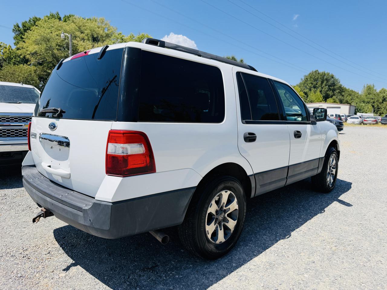 Ford Expedition 4WD 4dr XL 2014